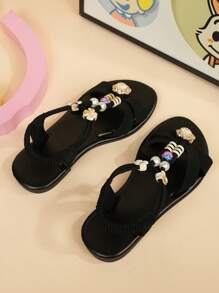 经典时尚串珠编织女童凉鞋，可爱花朵装饰，圆头平底防滑，适合 3-15 岁女孩，海滩和海滨 - 黑色 - 查看 5