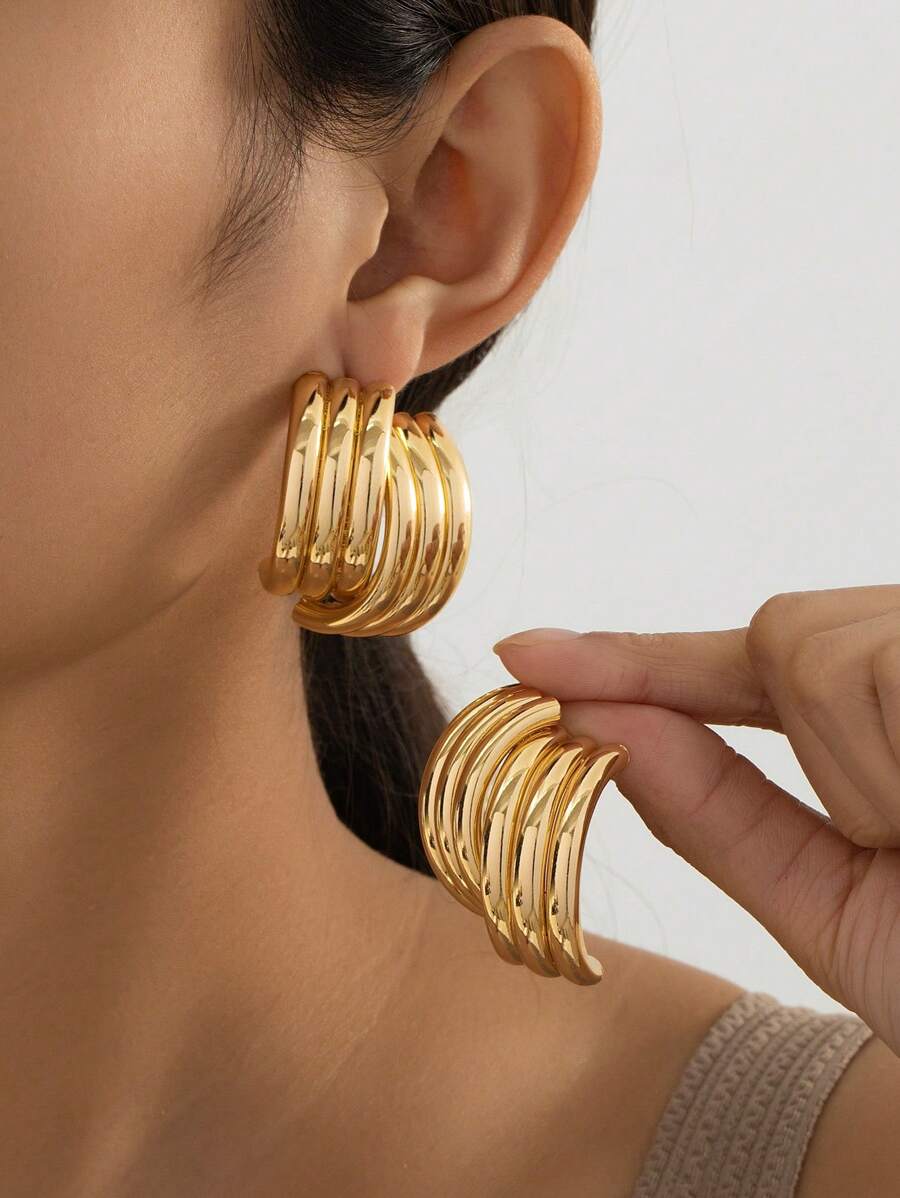 1 Pair Metallic Finish Exaggerated Geometric Layered Stud Earrings For Women