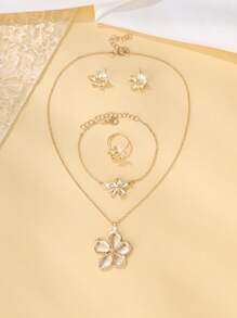 1 pièce Collier + 1 pièce Bracelet + 2 pièces Boucles d'oreilles Ensemble de bijoux, Décor de fleur de rose vintage en cristal, Collier, Bracelet, Boucle d'oreille de rose rouge/bleue élégante personnalisée, convient aux femmes