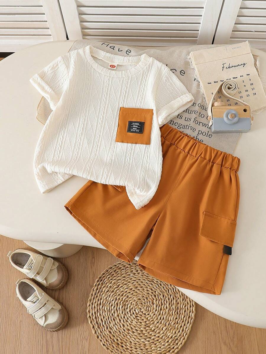 2 件装年轻男孩时尚简约圆领针织上衣 + 休闲短裤套装 - 杏色 - 查看 1