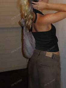 Top de tirantes finos de mujer minimalista de color blanco sólido con lazo