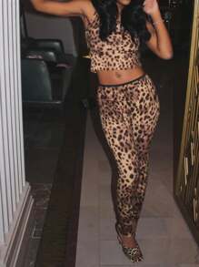 Fashionable Leopard Print Sleeveless Tank Top & Tight Pants 2 Pieces Set - Leopard - View 4