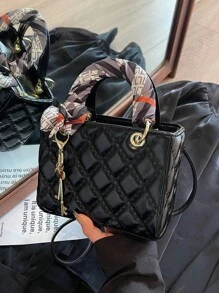 1 pieza Nuevo bolso de moda para mujer, unicolor simple con forma cuadrada de PU, patrón de rombo, elegante y de alta gama con pañuelo y colgante, versátil para negocios, compras y transporte