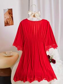 1 قطعة فستان نوم نسائي مقاس كبير خفيف الوزن مزين بالدانتيل نصف الأكمام، قماش ساتان ناعم ومريح، مناسب للارتداء في المنزل والنوم، للاستخدام في عيد الميلاد - الأحمر - مشاهدة 3