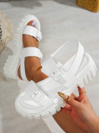 Plus Size Women's Thick Sole Buckle Strap Comfortable Sandals, Suitable For Vacation, Outdoor, Flat Bottom, Fashion