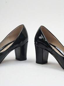 Women Pumps - 黑色 - 查看 2