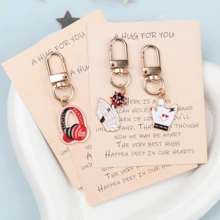 1 件或 3 件音乐元素钥匙扣，黄瓜泡菜和吉他、辣椒和麦克风、耳机和手势等创意设计，特殊口袋拥抱卡激励礼物，适合音乐爱好者、感谢礼物、音乐教师、学生音乐家、毕业礼物、理想的音乐节派对装饰品 - 多色 - 查看 15