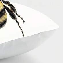 1pc Bee & Floral Single-Sided Printed Velvet Decorative Throw Pillow Case, 30*50cm