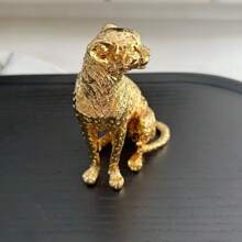 1pc Electroplated Gold Sitting Leopard Desktop Decor, Resin Crafted Animal Sculpture Ornament, Home Decor Symbolizing Wealth And Feng Shui Gifts Birthday Graduation