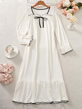 标准尺寸套头方领家居睡袍