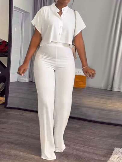 Conjunto de 2 piezas para mujeres: Blusa de manga corta con cuello alto de unicolor + Pantalón blanco elegante de pierna ancha para verano