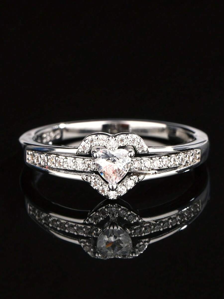 1pc Fashionable New Hollow Cubic Zirconia Heart Engagement Ring, Suitable As Gift For Family, Friends, Couple For Women Valentines
