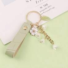 1pc Pale Green PU Leather Keychain With Charming Lily-Of-The-Valley Flower Wreath Design, Elegant Accessory For Valentine's Day, New Year, Car And Bag