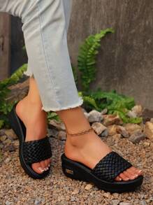 女式厚底坡跟编织凉鞋，休闲时尚夏季沙滩鞋，可搭配连衣裙