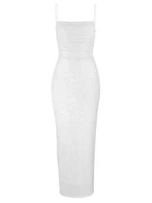Vestido largo de fiesta con abertura en la espalda, tirantes tipo spaguetti y fruncido en el busto, en color blanco