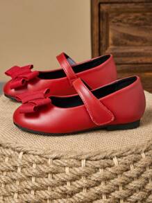 1 Paio di scarpe da vestito in pelle rossa per bambine, scarpe uniformi scolastiche da principessa, con punta tonda, decorazione fiocco, in morbida pelle, per sfilate, carine e alla moda