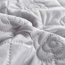 1 pezzo Coperta rinfrescante, realizzata in materiale leggero simile alla seta, traspirante, assorbe il calore per mantenere freschi gli adulti, adatta per chi soffre il caldo, colore grigio, grande piumino estivo rinfrescante - Grigio Chiaro - Visualizzare 8