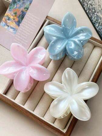 3pcs/2pcs Women Acrylic Marble Pattern Hydrangea Flower Claw Clip, Simple Elegant Casual Style Hair Clips, Suitable For Bun, Updo, Halfup Hairstyles, Beach Travel Holiday Outfit Accessories, Stocking Stuffers For Women, Stocking Fillers Women, Christmas Gifts, Christmas Stocking Fillers, Gift, Christmas Gift, Stocking Stuffers For Adults, Stocking Fillers For Adult, Hair Stuff, Stocking Stuffer, Coming-Of-Age Christmas Hair Accessories, Gift Ideas For Women, Beauty Stocking Fillers, Christmas