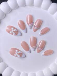 10 piezas de uñas postizas decorativas con manicura francesa de almendra, degradado de brillo blanco y decoración de mariposa, elegantes y sencillas, de moda y aptas para el trabajo