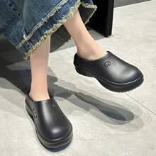 New Summer Women's Sandals Garden Shoes Sandals Vacation Slippers Non Slip EVA Indoor Home Shoes