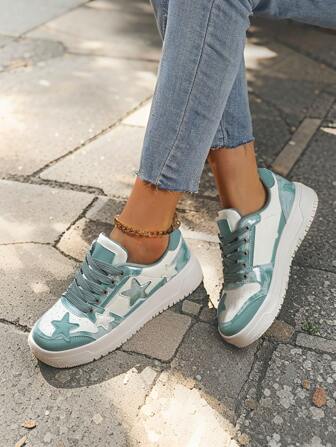 Women's Lightweight Casual Sports Shoes, Fashion Comfortable Star Printed Canvas Sneakers, Personalized Lace-Up Low-Top Skate Shoes, Thick Sole Platform Couples Shoes