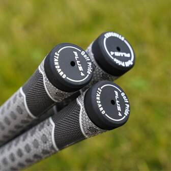 กริ๊ปยางสำหรับไม้กอล์ฟขนาดมาตรฐาน/กลาง เหมาะสำหรับก้านเหล็กและไม้! สัมผัสสบาย ทนทาน และใช้งานได้ยาวนาน