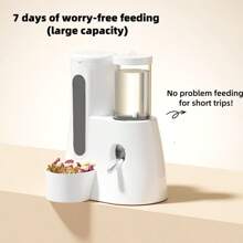 小型宠物自动喂食饮水机，大容量水瓶和食碗二合一设计，适合仓鼠、金毛熊、松鼠等小型宠物，有白色、粉色和蓝色可供选择