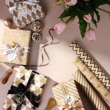 1 set de papiers cadeaux élégants et minimalistes avec motifs de carreaux et de rayures, avec impression dorée