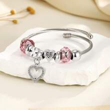 1pc Gift Box Heart Charm Bracelet - Elegant Style - Stainless Steel Won't Fade - Adjustable Size - Suitable For Daily Wear And Gift Giving - Ideal Gift For Special Someone - Fashion Women Bracelet