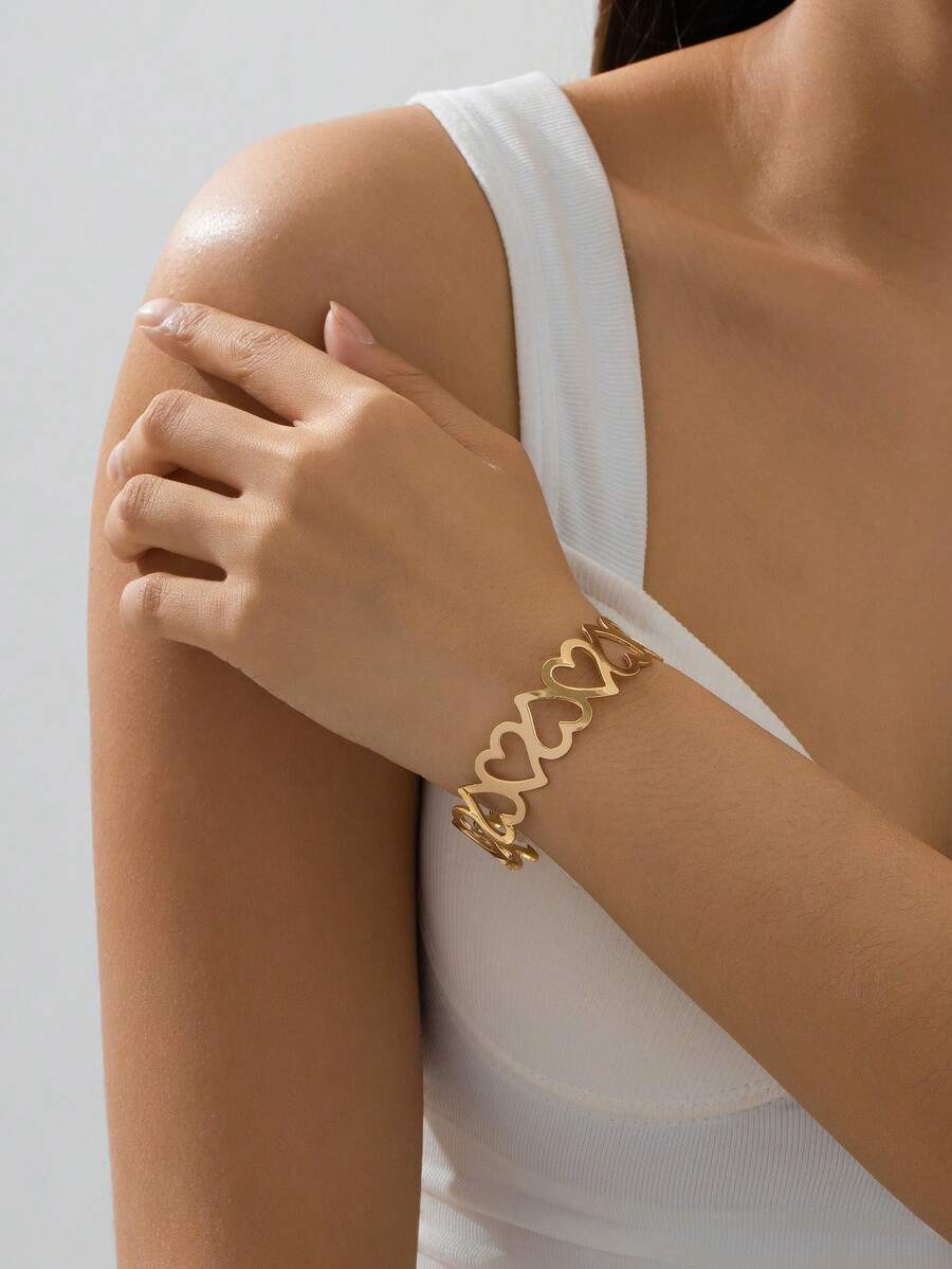 1pc Dreamlike Romantic Hollow Heart Bangle Bracelet, Mother's Day Gift For Her