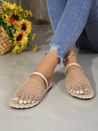 全新欧美风格镂空网眼平底凉鞋，罗马镂空舒适女式沙滩拖鞋