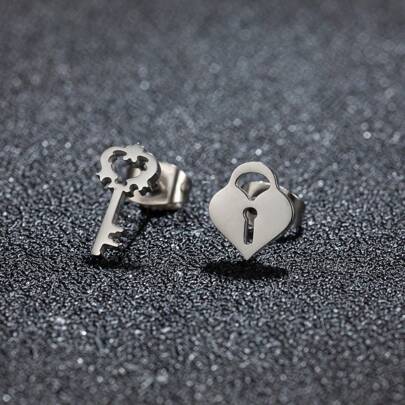 1 对不锈钢耳环，心形锁钥匙浪漫耳环，派对、婚礼的完美礼物