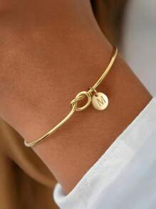 Tsnamer 1 pieza Brazalete con inicial dorada Brazalete con disco de nudo clásico con inicial de la A a la Z Brazalete personalizado de puño para mujer Joyería de uso diario