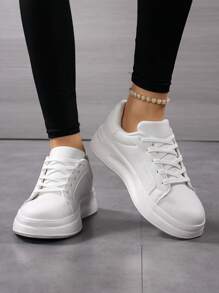 Novos tênis brancos, casuais, respiráveis, confortáveis, versáteis, estilo coreano, com cadarço, sapatos de lona