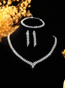 4 pièces Set de bijoux comprenant collier, boucles d'oreilles et bracelet géométrique avec strass. Un ensemble de bijoux polyvalent et élégant pour femmes, convient pour le trajet quotidien, les sorties sur le campus, les mariages, les fêtes, la Saint-Valentin et les vacances