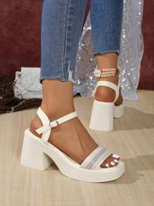 2025 Neue quadratische Plateau-High-Heel-Sandalen für Frauen, vielseitig zu Kleid, Strand oder Freizeitmode Sommer Pantoletten tragbar