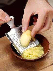 1 pieza Rallador de ajo y jengibre de acero inoxidable, rallador de ajo y jengibre de acero inoxidable, prensa de ajo manual de cocina, rallador de ajo multifuncional, accesorios de cocina para preparación de alimentos, utensilios de cocina.