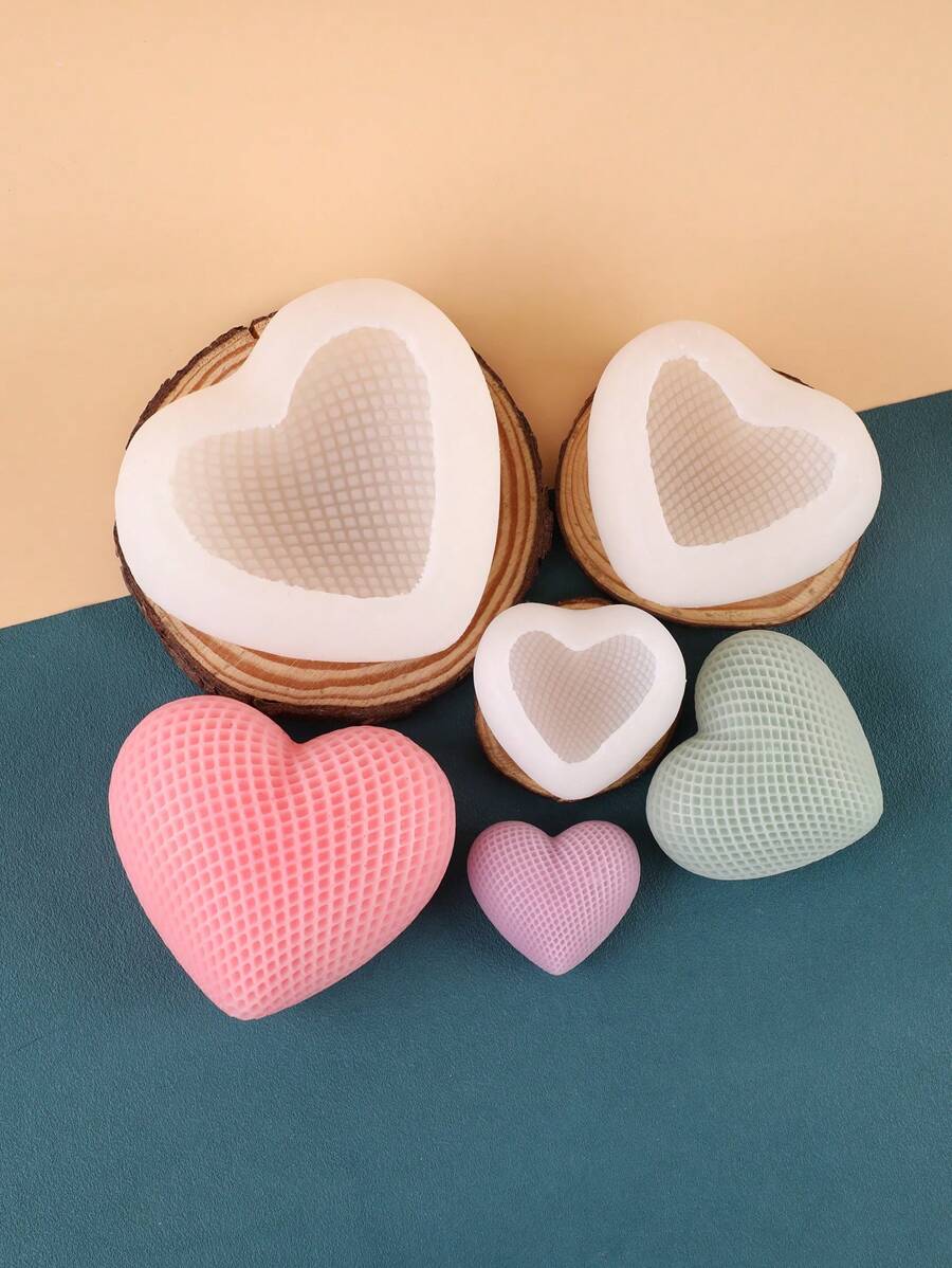 1 件编织心形硅胶模具，适用于香薰蜡烛、工艺品和石膏装饰 - 白色 - 查看 1