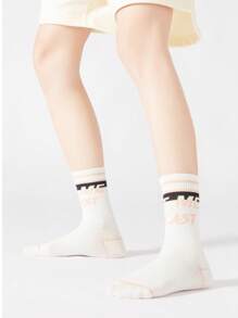 1/5 Pairs Basketball Mid-Calf Sports Socks For Men, High-Top Athletic Crew Socks