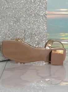 Champagne Cross-Strap Fashion High Heel Shoes, Elegant Design, Comfortable Chunky Heel, Match With Dresses, Rhinestone Decor, Versatile Mid-Heel Sandals For Women