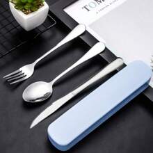 Portable 3-Piece Stainless Steel Cutlery Set – Includes Knife, Fork, And Spoon With A Durable Storage Case. Ideal For Home, Office, Travel, School, Camping, And Outdoor Dining. Made Of High-Quality Stainless Steel For Durability And Easy Cleaning. Compact And Lightweight Design, Available In 4 Colors. - 3pcs-黑色 - 查看 4