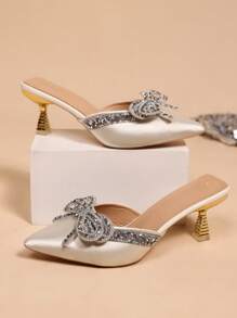 Giày bít mũi cao gót nhọn trang trí nơ thanh lịch dành cho nữ, kiểu dáng kitten heel, sang trọng, thích hợp cho tiệc tùng và đám cưới. - trắng - Xem 8