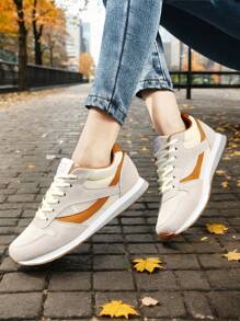 Women Vintage Round-Toe Lace-Up Soft-Sole Comfortable  Shoes, Casual, Versatile, Breathable Summer Daily Running Solid Color Sneakers