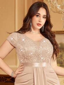 Plus Deep V-Neck Sequin Lace Contrast Ruched Draped Front Mermaid Hem Evening Party Formal Dress, Valentine's Day Dress, Summer Dress, Wedding Guest Dress, For Birthday, Dinner, Prom, Homecoming - Champagne - View 9