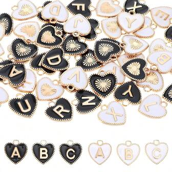26/1Set / 52st/2Set Bokstavsberlocker för smyckestillverkning berlock,A till Ö hjärtformade dubbelsidiga alfabetberlocker,berlocker för smyckestillverkning, första berlocker för halsband Armband smycken DIY-tillverkning Svart Vit