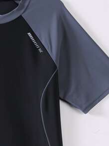 361degree 夏季健身男士 2025 印花短袖泳衣，撞色拼接，高品质丝网印刷，不会脱落，微孔透气，速干弹性面料，适合游泳、温泉、冲浪、浮潜、水球、皮划艇、帆船、休闲装