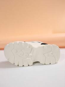 秋冬新款网眼休闲女式运动鞋，透气时尚百搭女士厚底坡跟运动鞋 - 黑色 - 查看 8