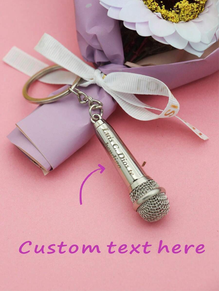 1 pieza Llavero de micrófono personalizado, llavero de micrófono mini multifuncional único y casual con texto de nombre personalizado, llavero de metal, regalo para amigos, regalo de Navidad y Año Nuevo - Multicolor - Ver 1