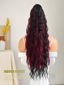 26-28英寸长黑色和酒红色波浪形合成爪式马尾假发，耐热纤维，适合女孩和女士日常佩戴 - 挑染紅色 - 查看 5