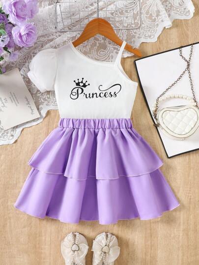 2 Stücke Kleine Mädchen Frühling/Sommer süßes weißes geripptes asymmetrisches Hals Puffärmel Buchstaben-Muster Prinzessinen Kleid und Elastische Taille Doppel-Rüschen Saum lila Rock Set